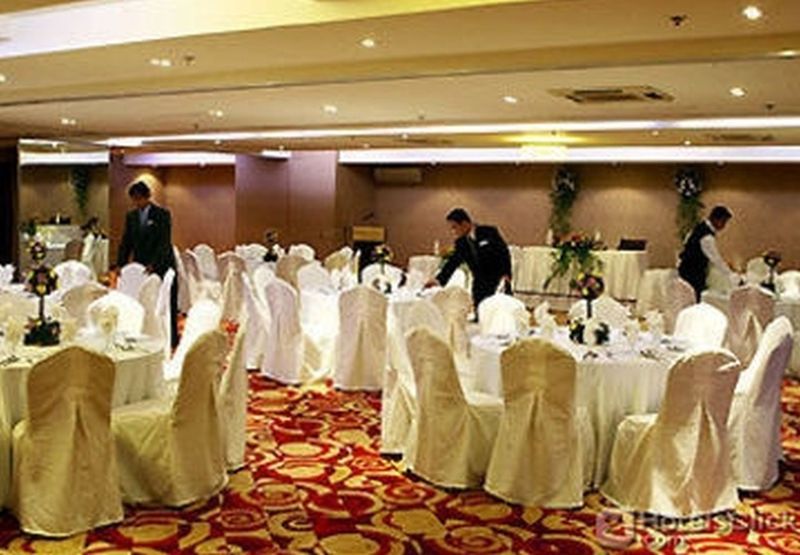 Imperial Palace Suites كويزون سيتي المظهر الخارجي الصورة