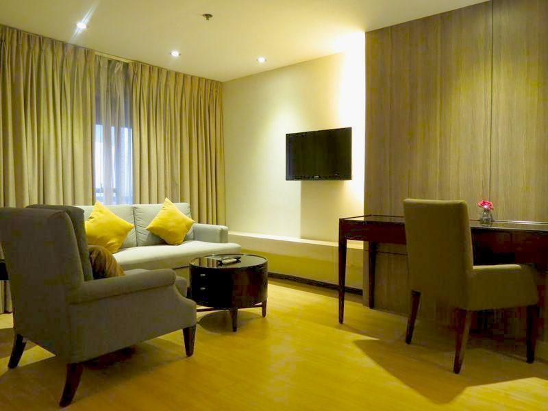 Imperial Palace Suites كويزون سيتي المظهر الخارجي الصورة